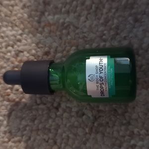 Drops of youth face oil.  The body shop
